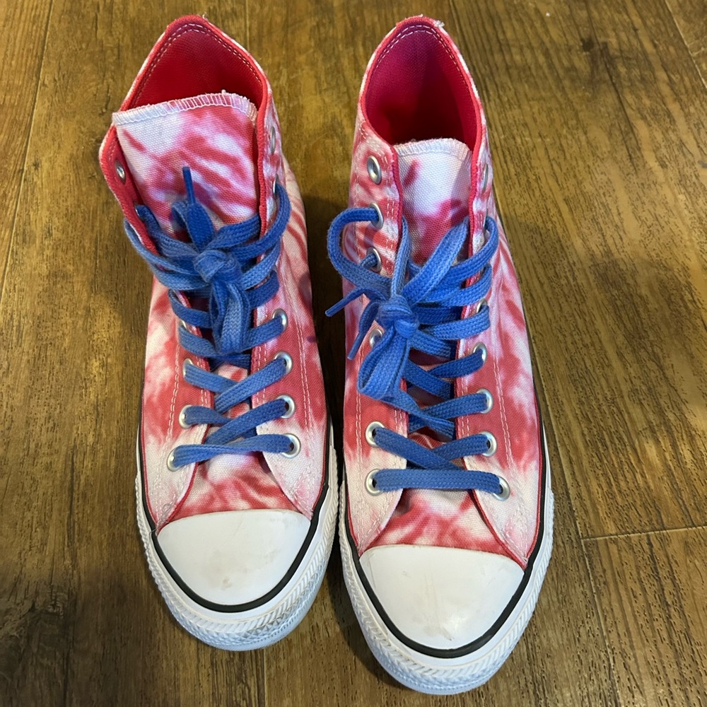Pink Tie-Dye Converse with Blue Laces. Size: 7  (men’s) 9 (women’s)